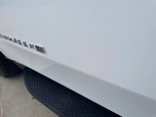 2024 Jeep Wagoneer 4DR 2WD