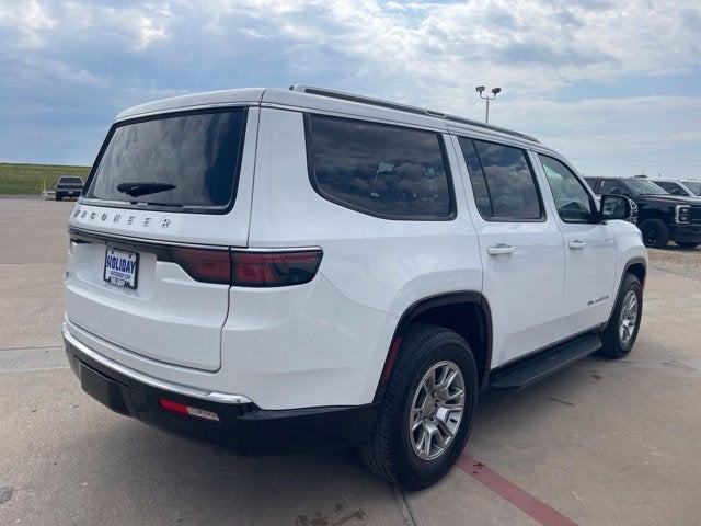 2024 Jeep Wagoneer 4DR 2WD