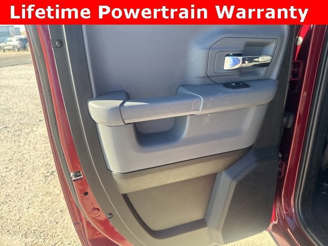 2024 RAM 1500 Classic SLT