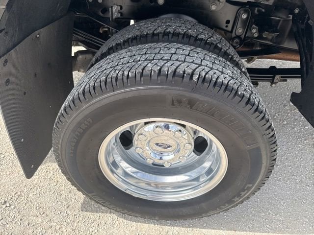 2025 Ford Super Duty F-350 DRW XL