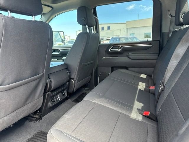 2025 Chevrolet Silverado 3500 HD LT