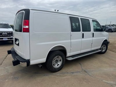 2025 Chevrolet Express Cargo WT