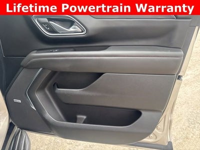 2024 Chevrolet Suburban RST