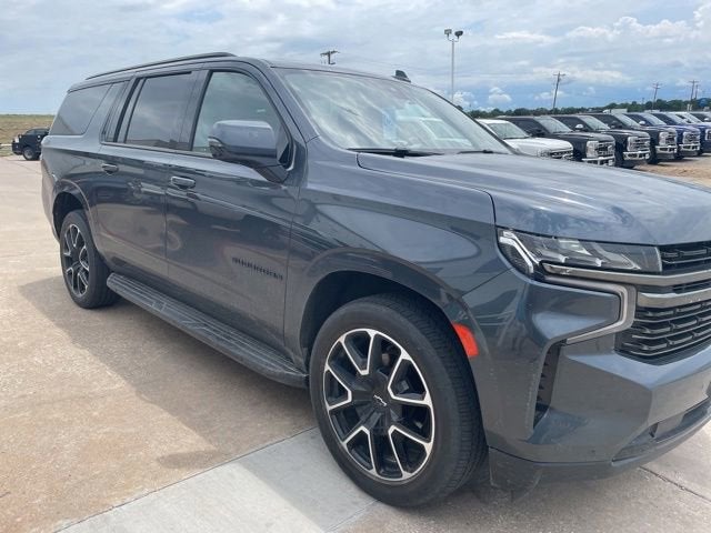 2021 Chevrolet Suburban 4WD 1500 RST's photo