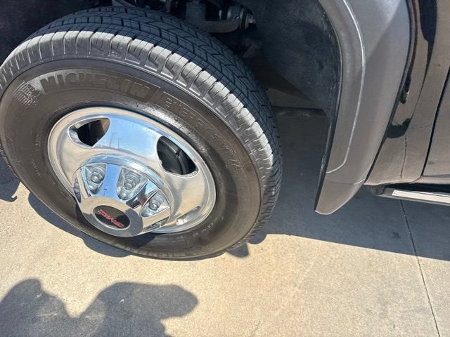 2023 GMC Sierra 3500 HD Denali
