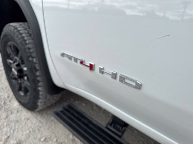 2025 GMC Sierra 2500 HD AT4