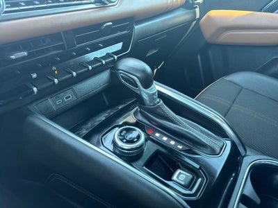 2025 GMC Canyon AT4