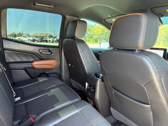 2025 GMC Canyon AT4