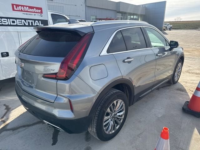 2024 Cadillac XT4 Premium Luxury