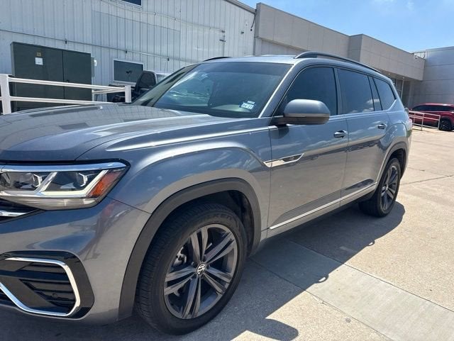 2021 Volkswagen Atlas 3.6L SE w/Tech R-Line's photo