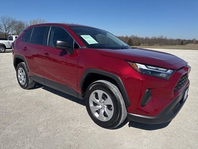 2024 Toyota RAV4 LE
