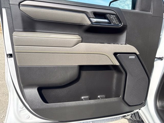 2025 Chevrolet Silverado 1500 ZR2