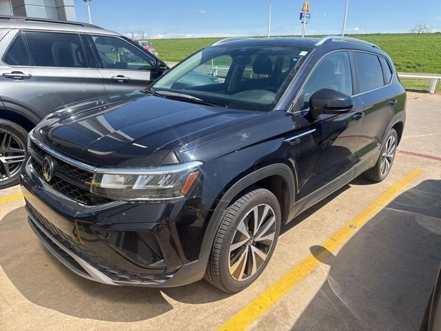 2024 Volkswagen Taos SE