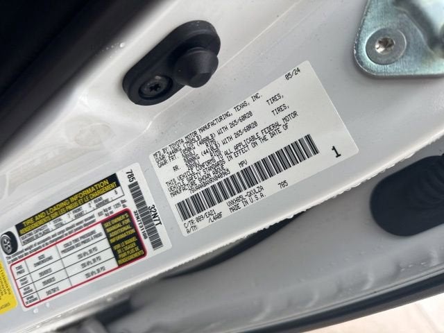 2024 Toyota Sequoia SR5