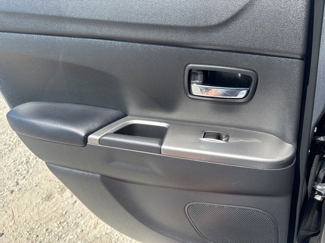 2024 Mitsubishi Outlander Sport S