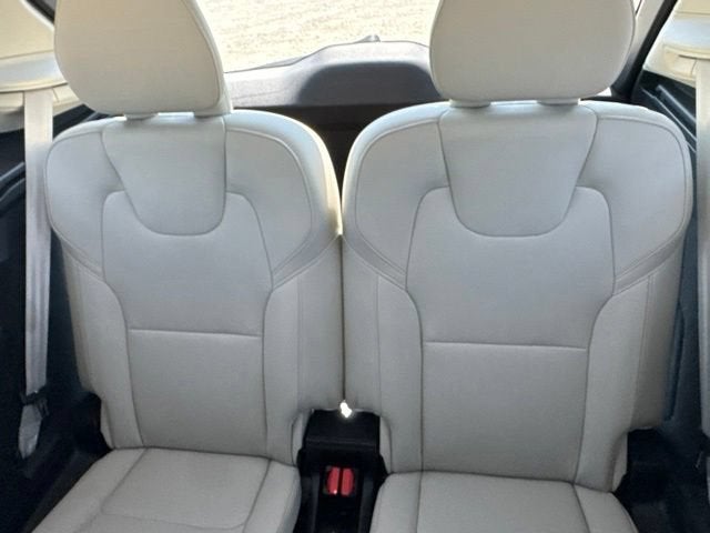 2018 Volvo XC90 Momentum