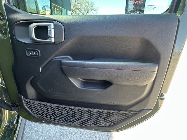 2022 Jeep Wrangler Willys