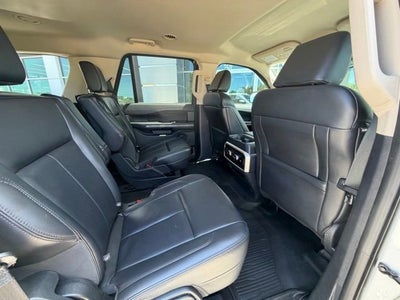 2023 Ford Expedition XLT