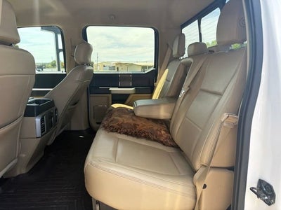 2017 Ford Super Duty F-250 SRW Lariat