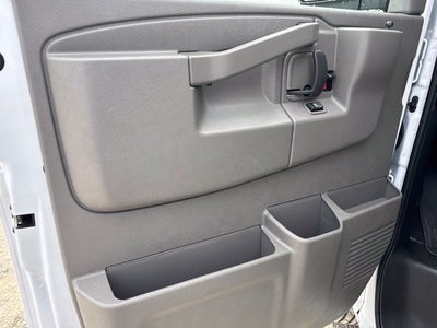 2026 GMC Savana Passenger LT