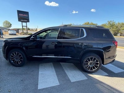 2023 GMC Acadia Denali