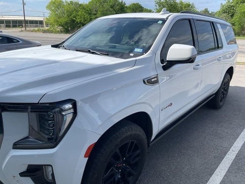 2023 GMC Yukon XL AT4