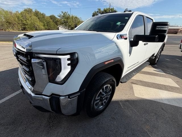 2024 GMC Sierra 2500 HD Pro