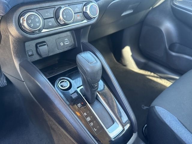 2023 Nissan Versa SV