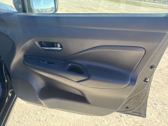 2023 Nissan Versa SV