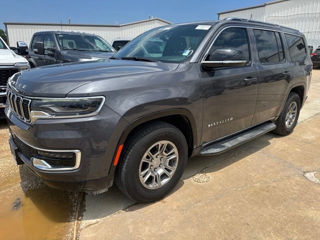 2024 Jeep Wagoneer Base