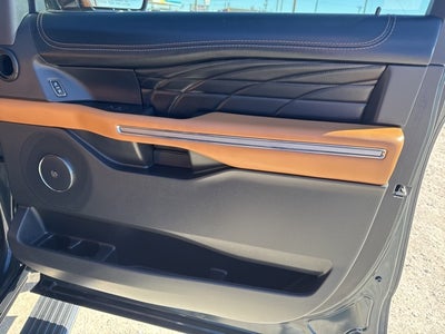 2024 Ford Expedition Max Platinum