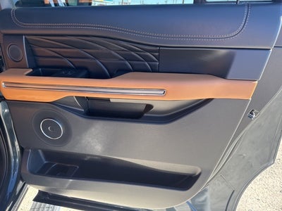 2024 Ford Expedition Max Platinum