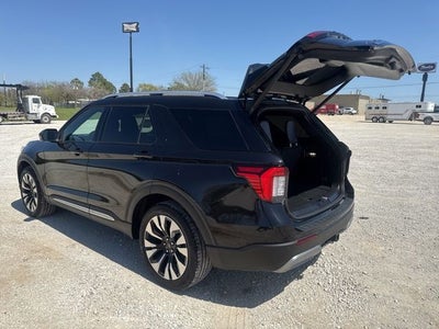 2025 Ford Explorer Platinum