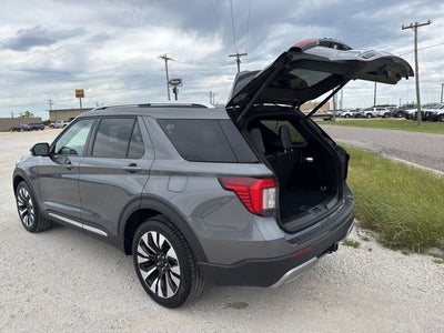 2025 Ford Explorer Platinum