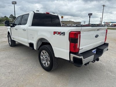 2023 Ford F-350SD Lariat