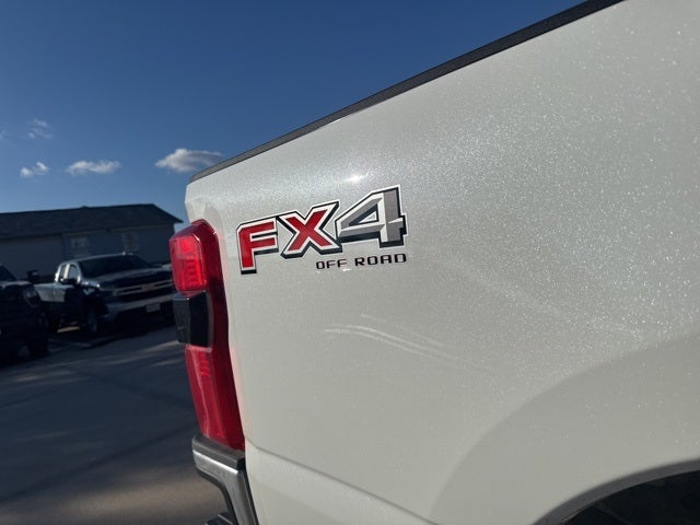 2024 Ford F-350SD Lariat