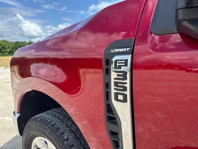 2025 Ford F-350SD Lariat