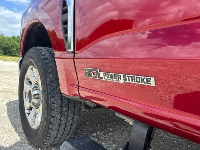 2025 Ford F-350SD Lariat