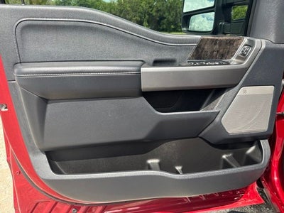 2025 Ford F-350SD Lariat