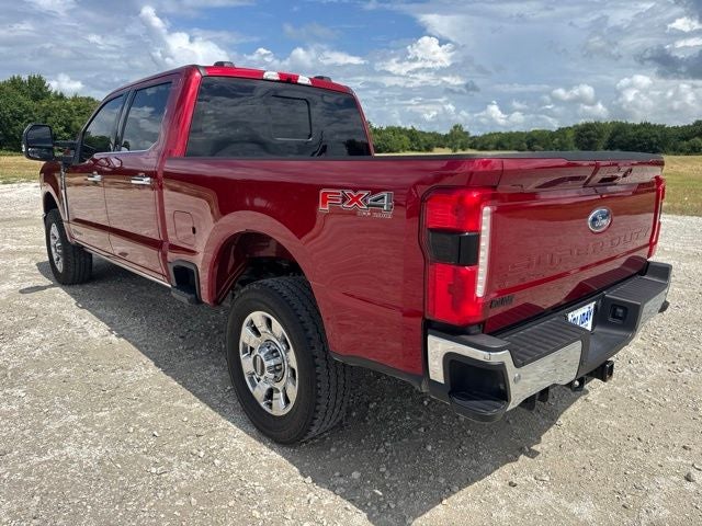 2025 Ford F-350SD Lariat