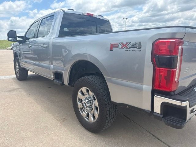 2024 Ford F-350SD Lariat