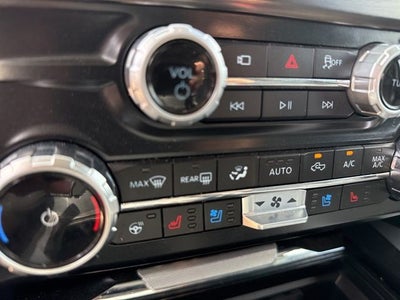 2025 Ford F-350SD Lariat