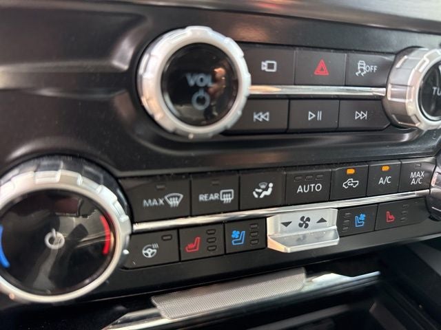 2025 Ford F-350SD Lariat