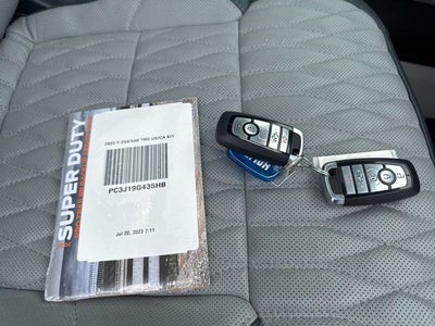 2023 Ford F-450SD Limited