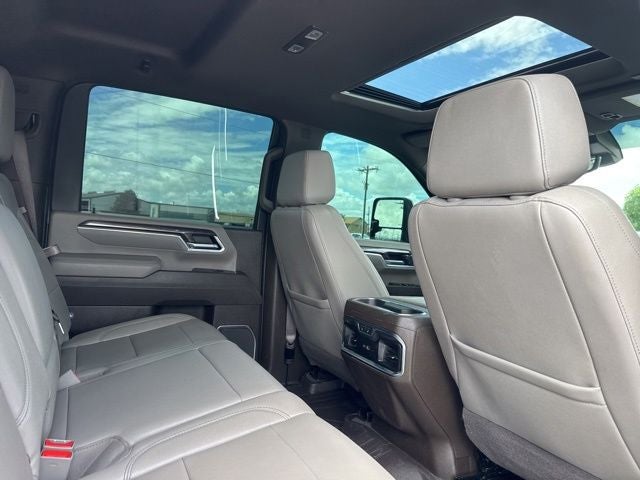2025 Chevrolet Silverado 3500HD LTZ