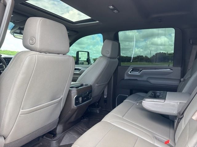 2025 Chevrolet Silverado 3500HD LTZ