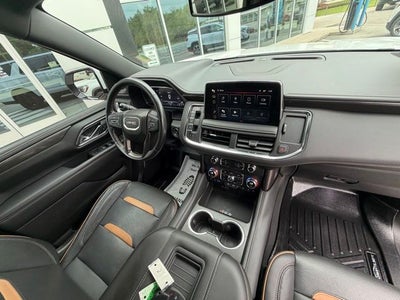 2023 GMC Yukon XL AT4