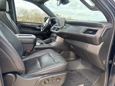 2023 Chevrolet Suburban RST