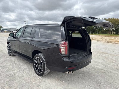 2023 Chevrolet Suburban RST