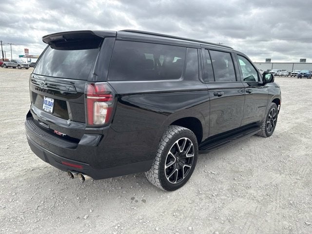 2023 Chevrolet Suburban RST